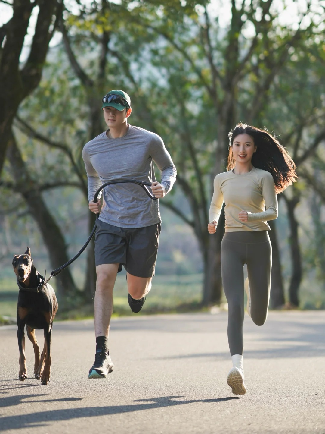 清晨戶外跑步活動